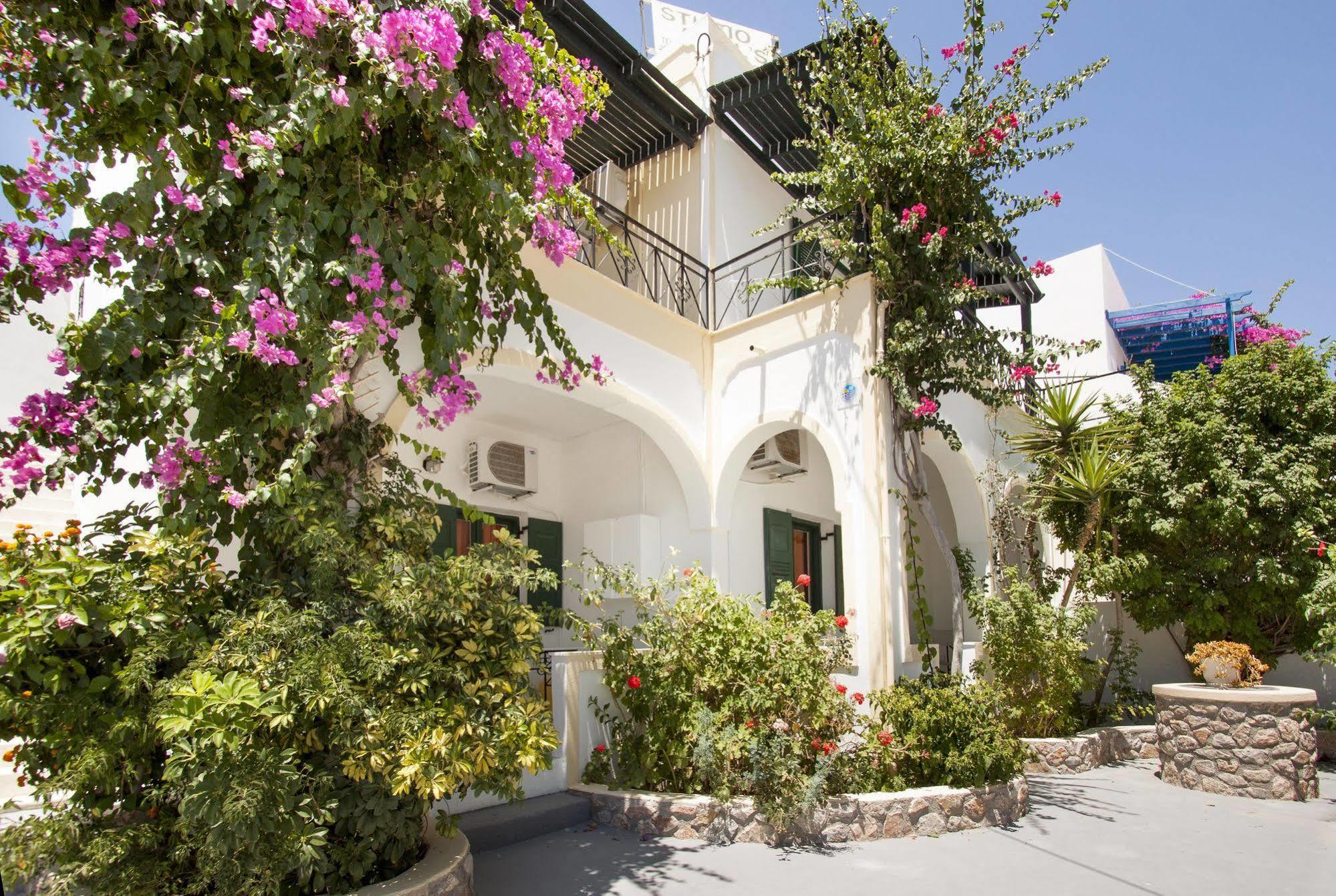 Studio Paul'S Perissa  Exterior photo